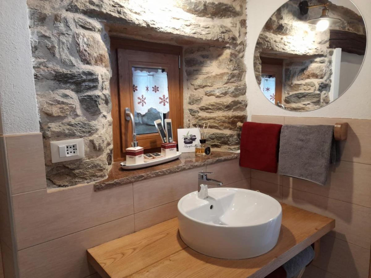 Bed & Breakfast La Crotta Pont-Saint-Martin Exterior photo
